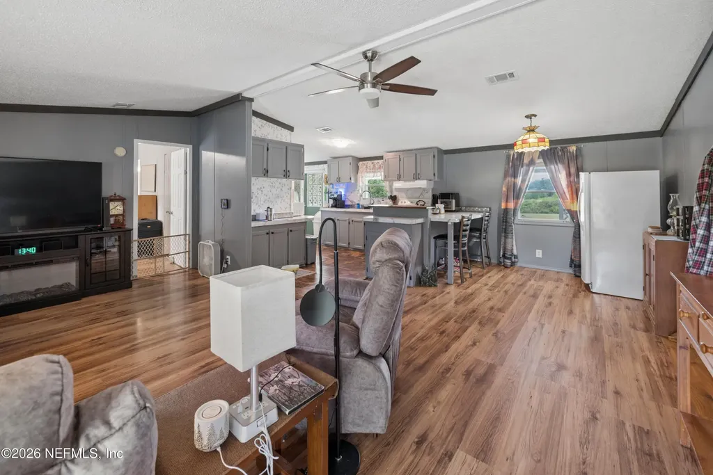 8082 Blazing Star Road Melrose FL 32666