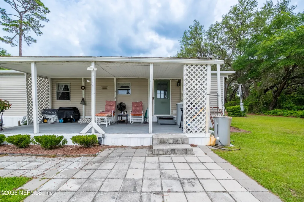 8082 Blazing Star Road Melrose FL 32666