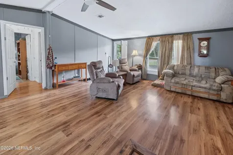 8082 Blazing Star Road Melrose FL 32666