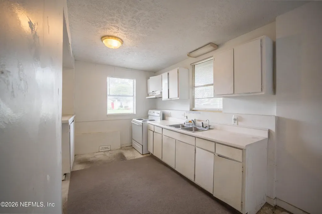 165 N Cypress Avenue Green Cove Springs FL 32043