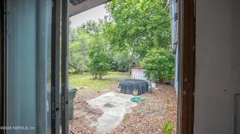 165 N Cypress Avenue Green Cove Springs FL 32043