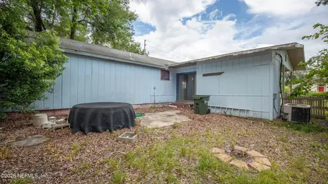 165 N Cypress Avenue Green Cove Springs FL 32043