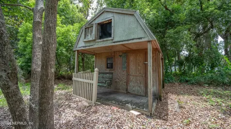 165 N Cypress Avenue Green Cove Springs FL 32043