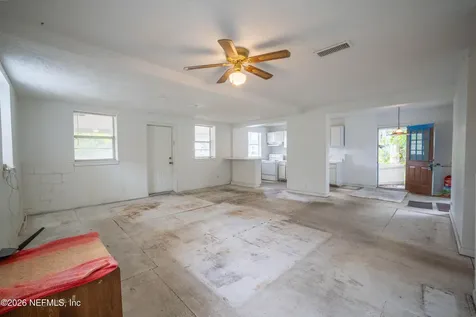 165 N Cypress Avenue Green Cove Springs FL 32043