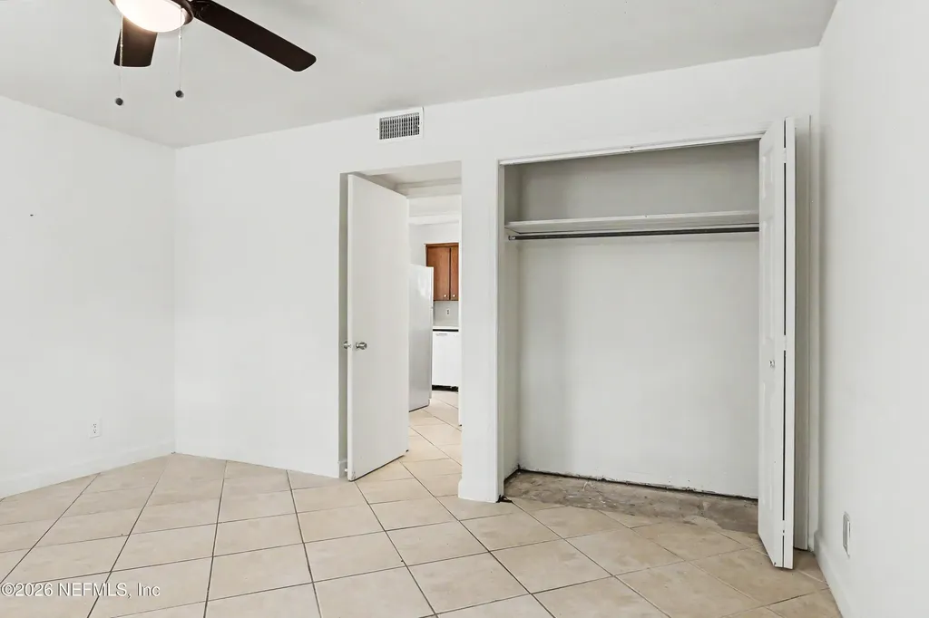 1557 El Prado Road Jacksonville FL 32216