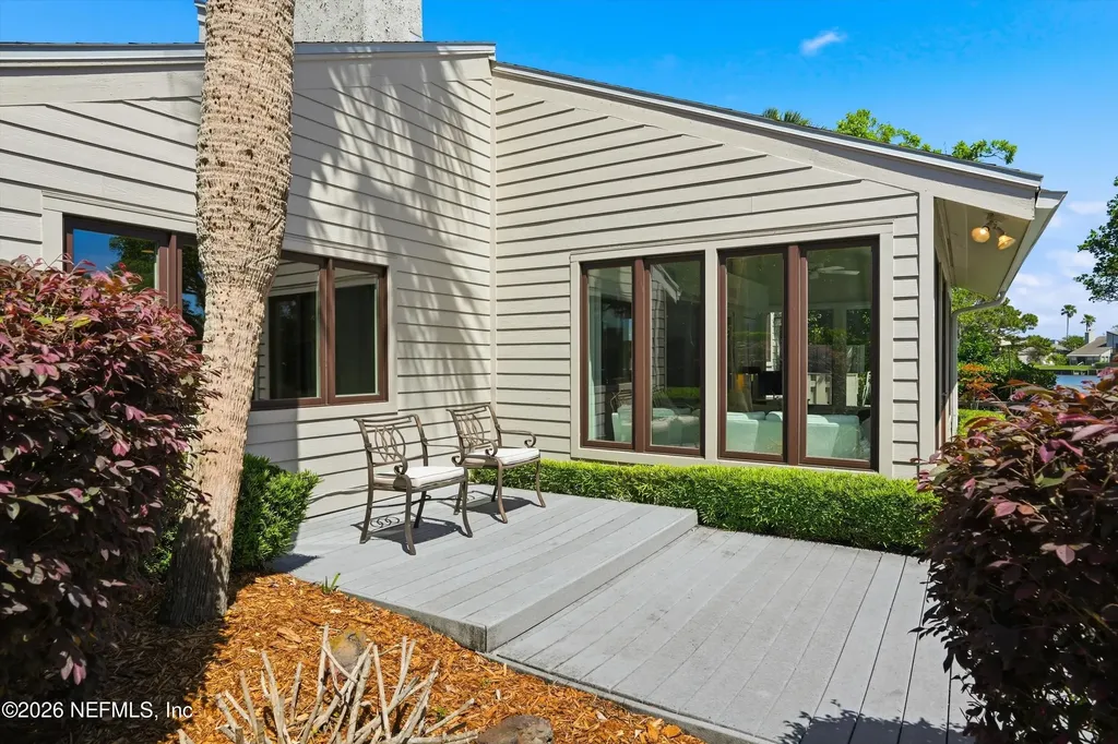 128 Lake Julia Drive N Ponte Vedra Beach FL 32082