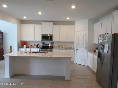 1484 Huntley Hollow Drive Jacksonville FL 32218