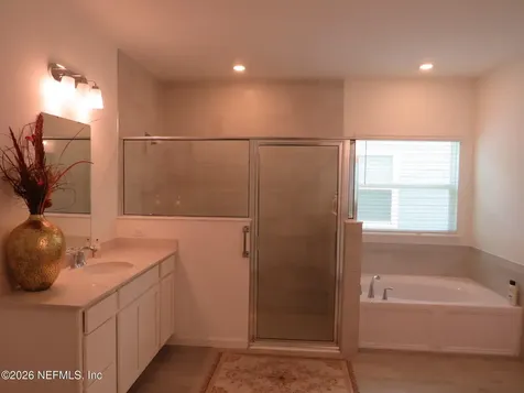 1484 Huntley Hollow Drive Jacksonville FL 32218