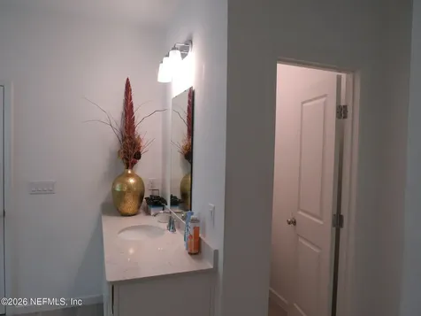 1484 Huntley Hollow Drive Jacksonville FL 32218