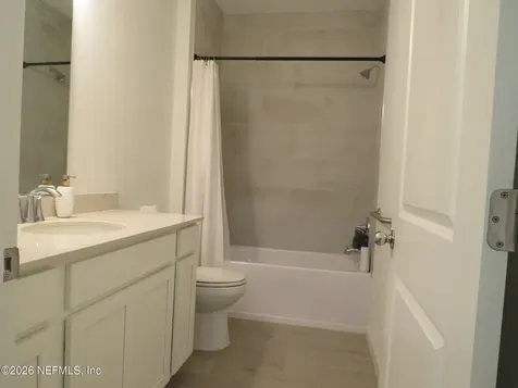 1484 Huntley Hollow Drive Jacksonville FL 32218