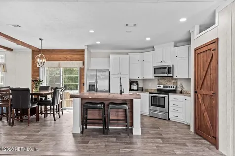11466 Sr 51 Live Oak FL 32060
