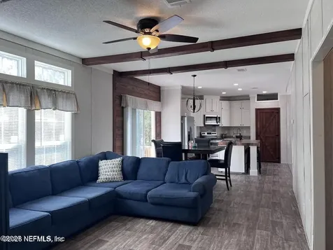 11466 Sr 51 Live Oak FL 32060