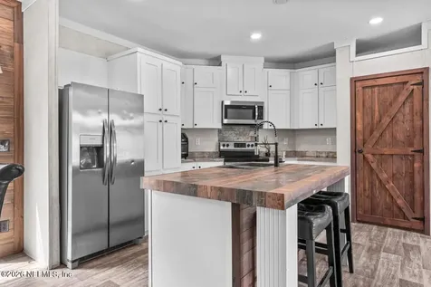 11466 Sr 51 Live Oak FL 32060