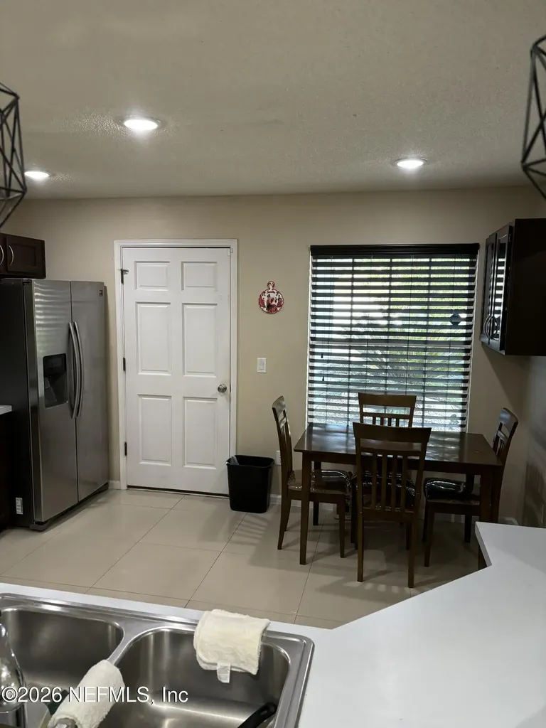 5884 Copper Creek Drive Jacksonville FL 32218