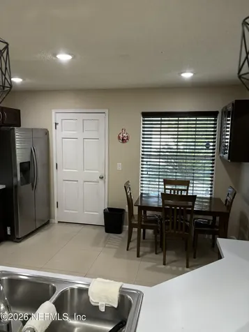 5884 Copper Creek Drive Jacksonville FL 32218