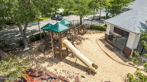 4444 Summer Walk Court Jacksonville FL 32258
