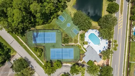 4444 Summer Walk Court Jacksonville FL 32258