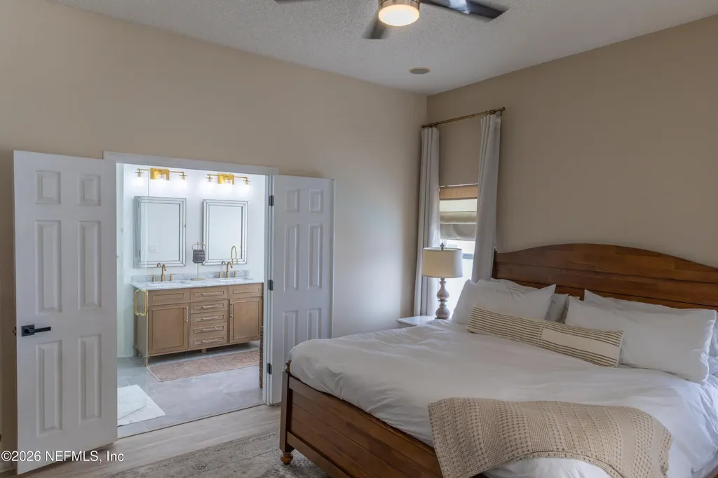 1909 Ibis Point Lane Jacksonville FL 32224