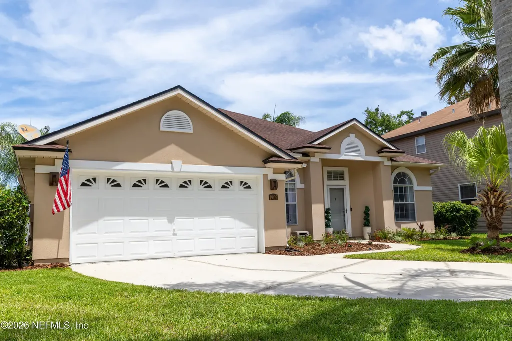 1909 Ibis Point Lane Jacksonville FL 32224