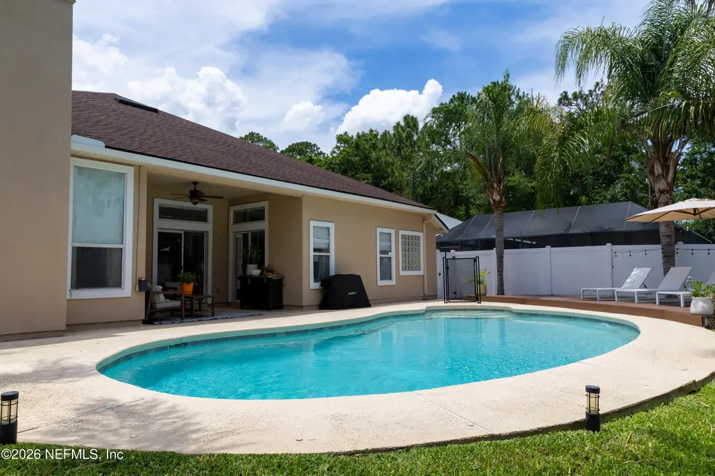 1909 Ibis Point Lane Jacksonville FL 32224
