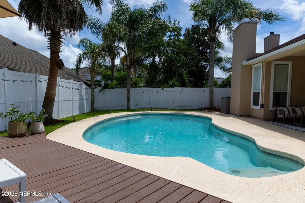 1909 Ibis Point Lane Jacksonville FL 32224