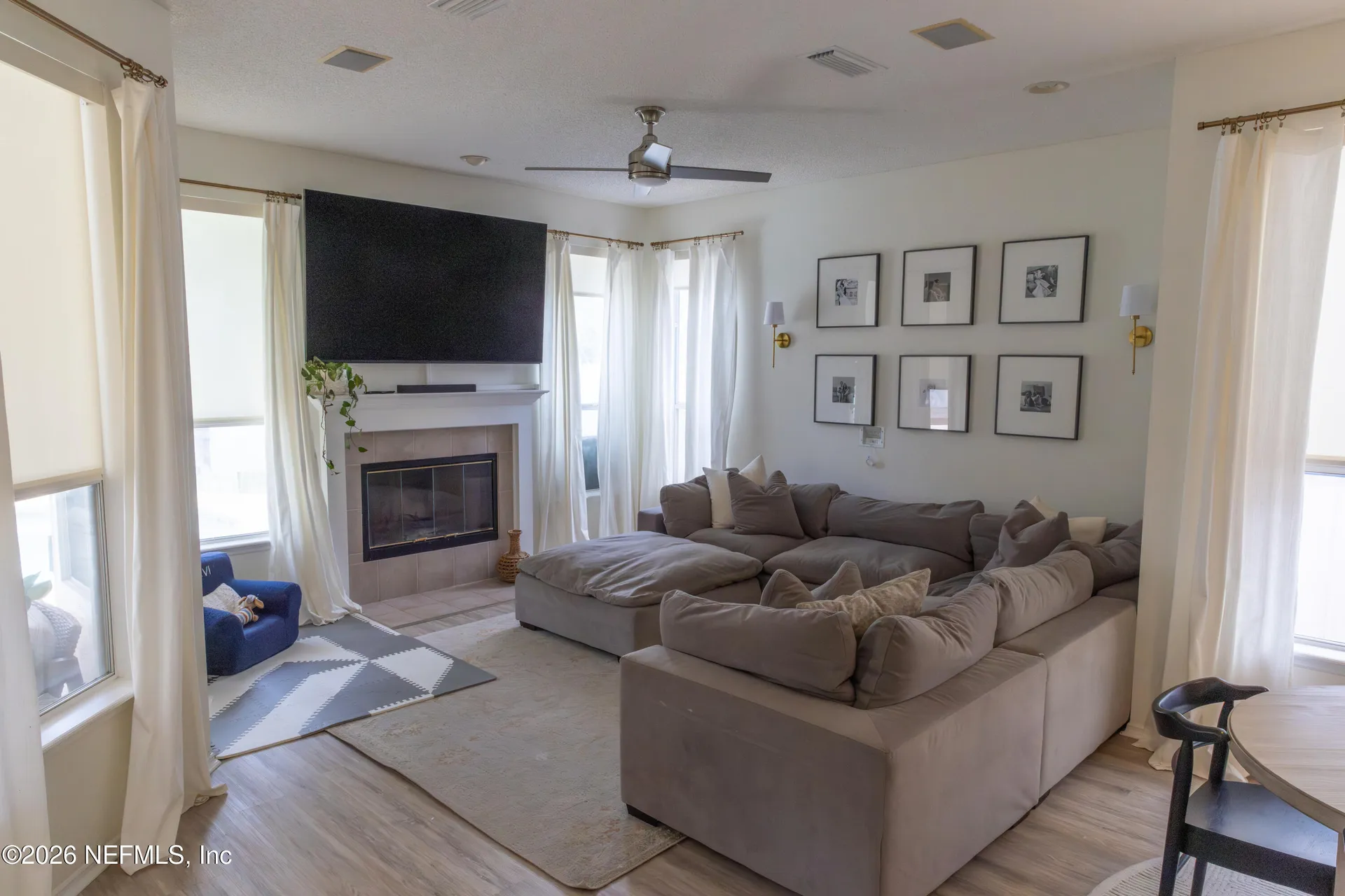 1909 Ibis Point Lane Jacksonville FL 32224