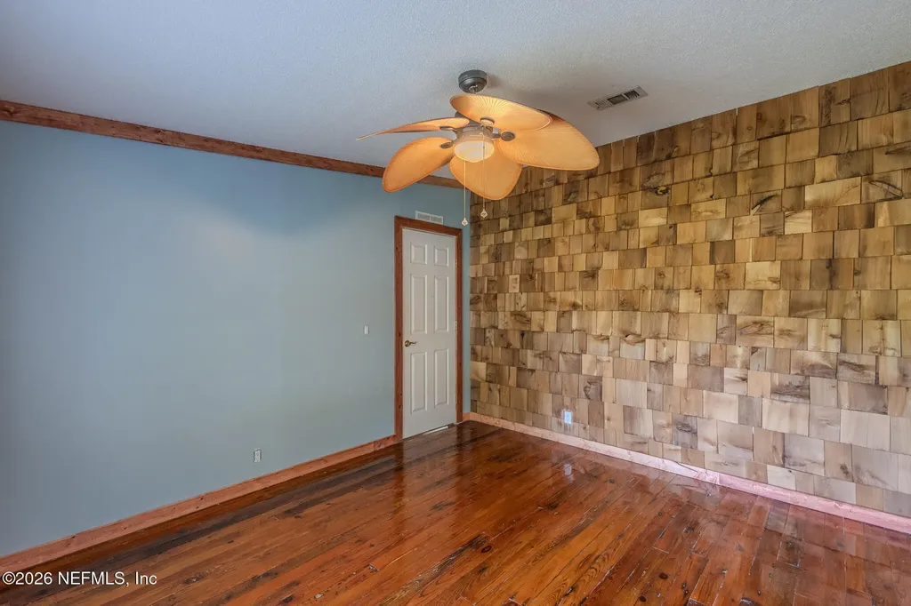 15974 Shark Road W Jacksonville FL 32226