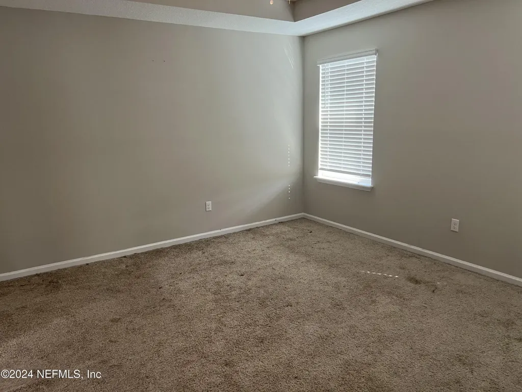 494 Northside Drive S Jacksonville FL 32218