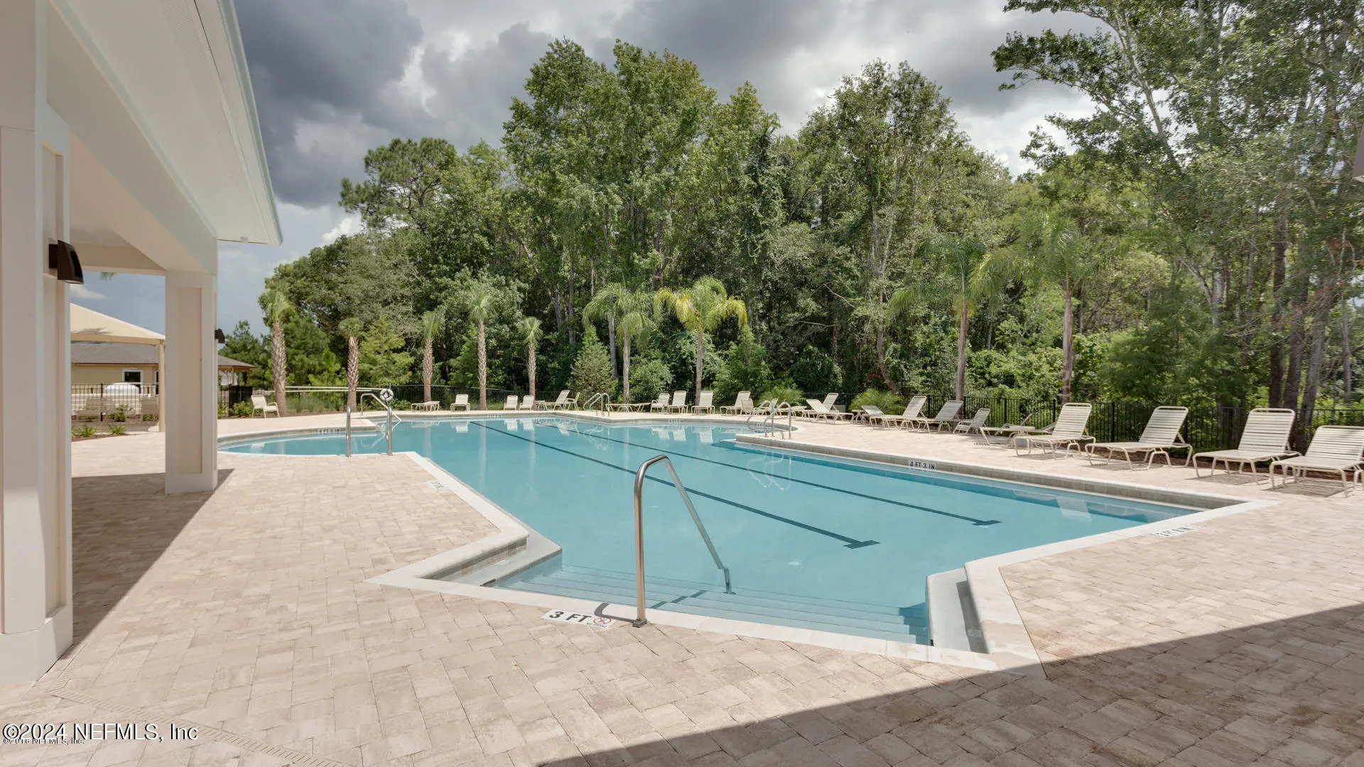 494 Northside Drive S Jacksonville FL 32218