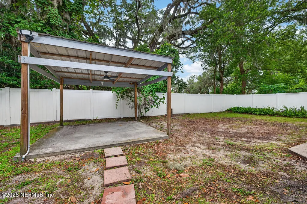 6861 Tamra Lane Jacksonville FL 32216