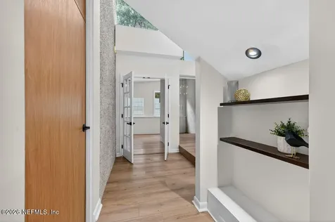 6861 Tamra Lane Jacksonville FL 32216