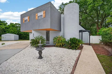 6861 Tamra Lane Jacksonville FL 32216