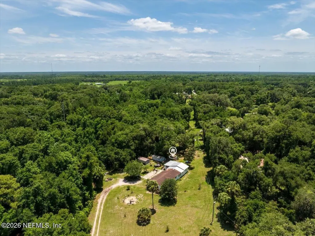 4065 Silver Lake Drive Palatka FL 32177