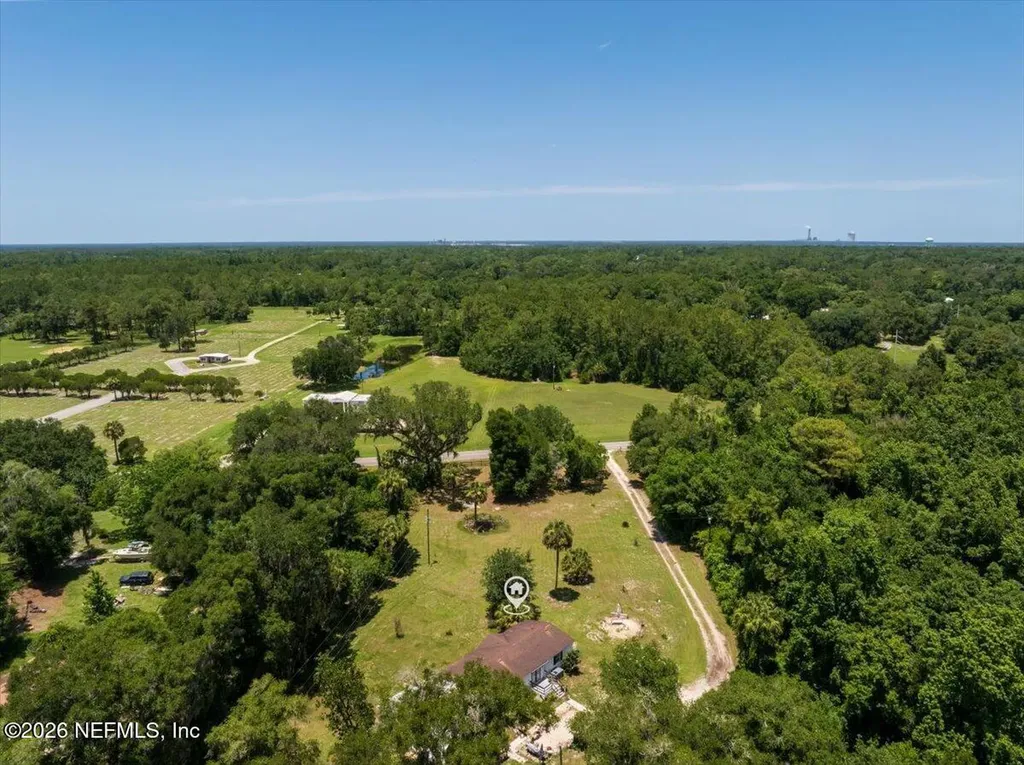 4065 Silver Lake Drive Palatka FL 32177