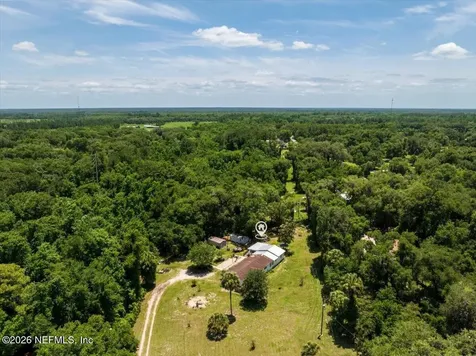 4065 Silver Lake Drive Palatka FL 32177