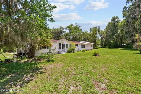 4065 Silver Lake Drive Palatka FL 32177