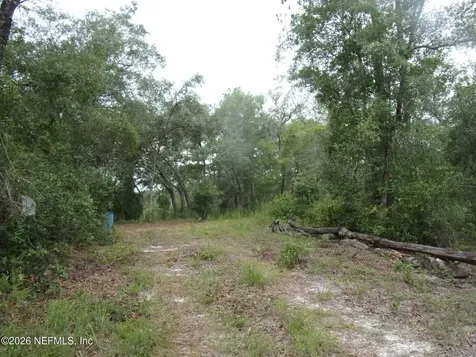 164 Lake Circle Satsuma FL 32189