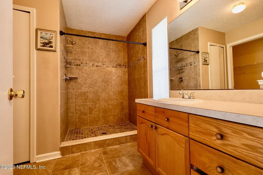 2140 Featherwood Drive W Jacksonville FL 32233