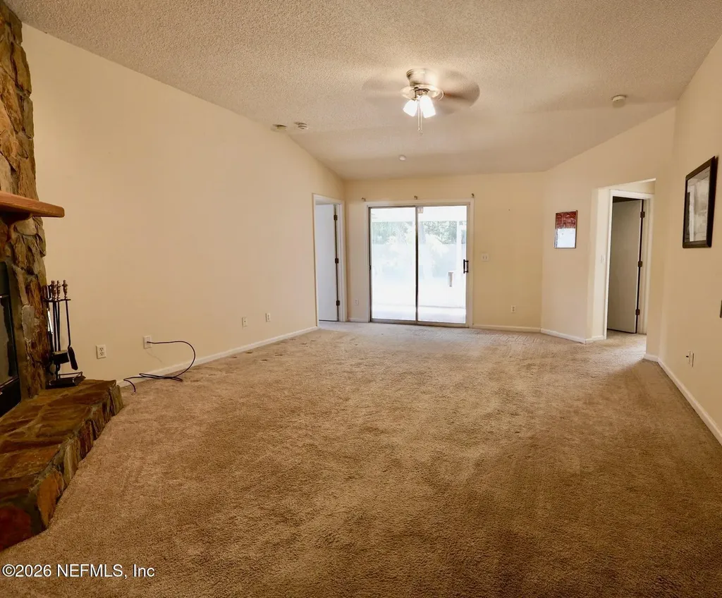 2140 Featherwood Drive W Jacksonville FL 32233