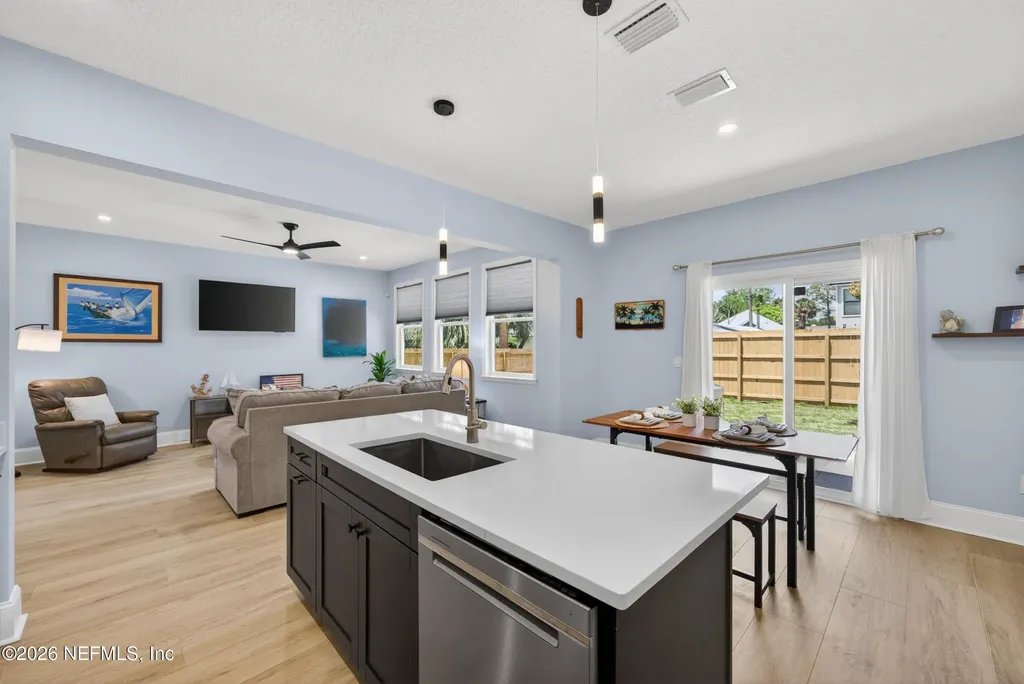 1337 Roxie Street Jacksonville FL 32233