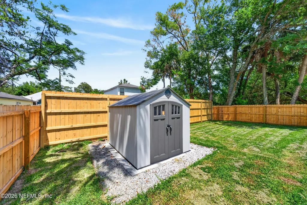1337 Roxie Street Jacksonville FL 32233