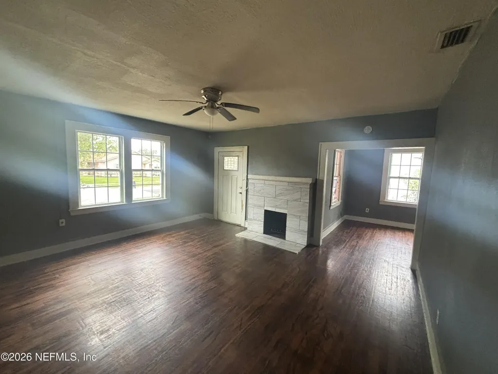 1239 Mcconihe Street Jacksonville FL 32209