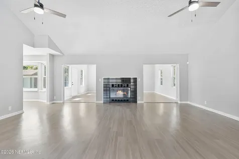 7047 Rivercrest Drive Jacksonville FL 32226