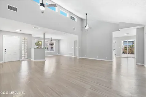 7047 Rivercrest Drive Jacksonville FL 32226
