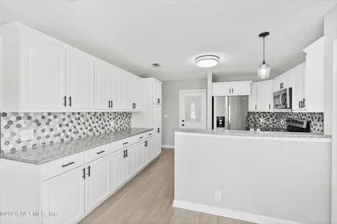 7047 Rivercrest Drive Jacksonville FL 32226