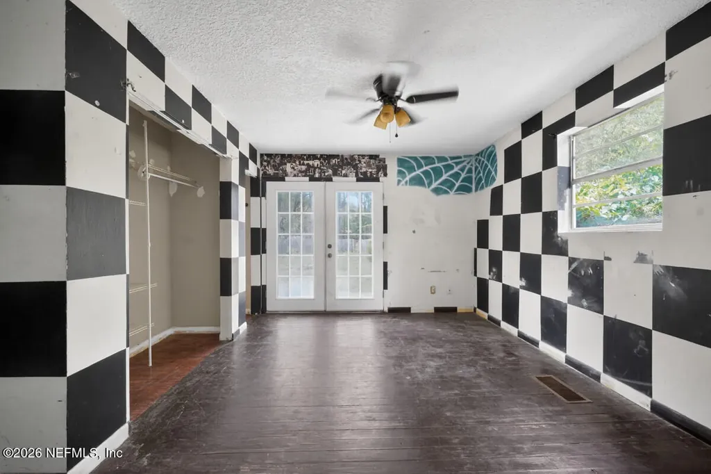 2361 Happy Lane Jacksonville FL 32218