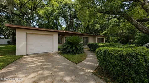 607 Garden Cliff Court Jacksonville FL 32211