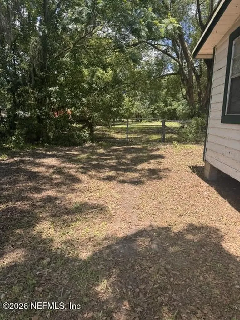 12746 Woodland Avenue Jacksonville FL 32218