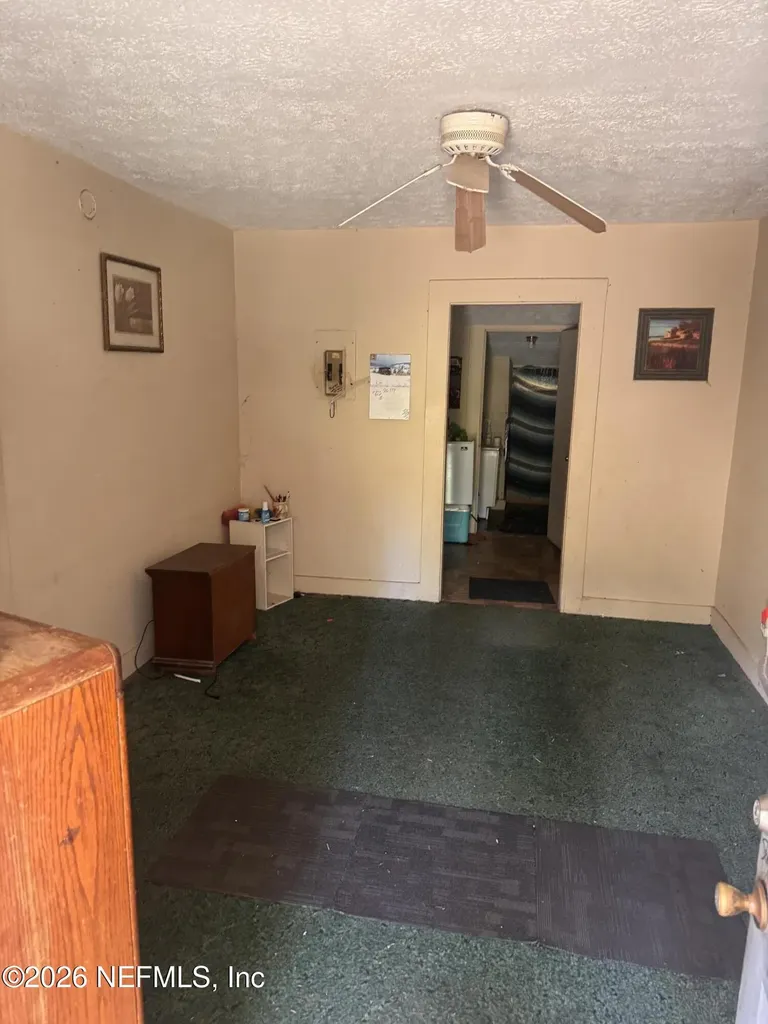 12746 Woodland Avenue Jacksonville FL 32218