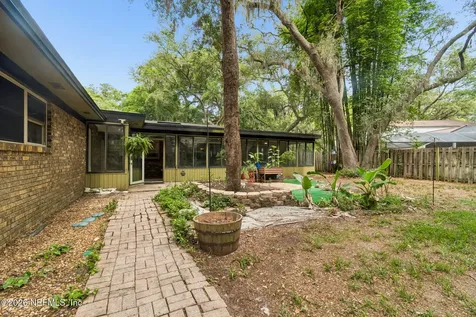 1631 Arrowhead Trail Neptune Beach FL 32266